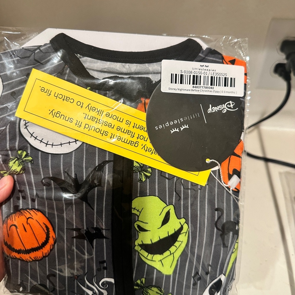 Little Sleepies 0-3 Zippy Nightmare before Christmas NWT